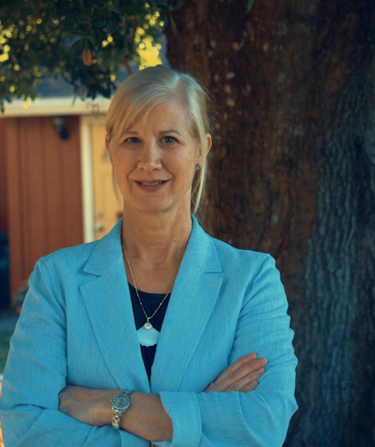 Dr. Ann Taylor headshot